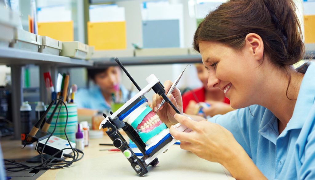 5 Tips to Enhance The User Experience on Your Dental Manufacturing site